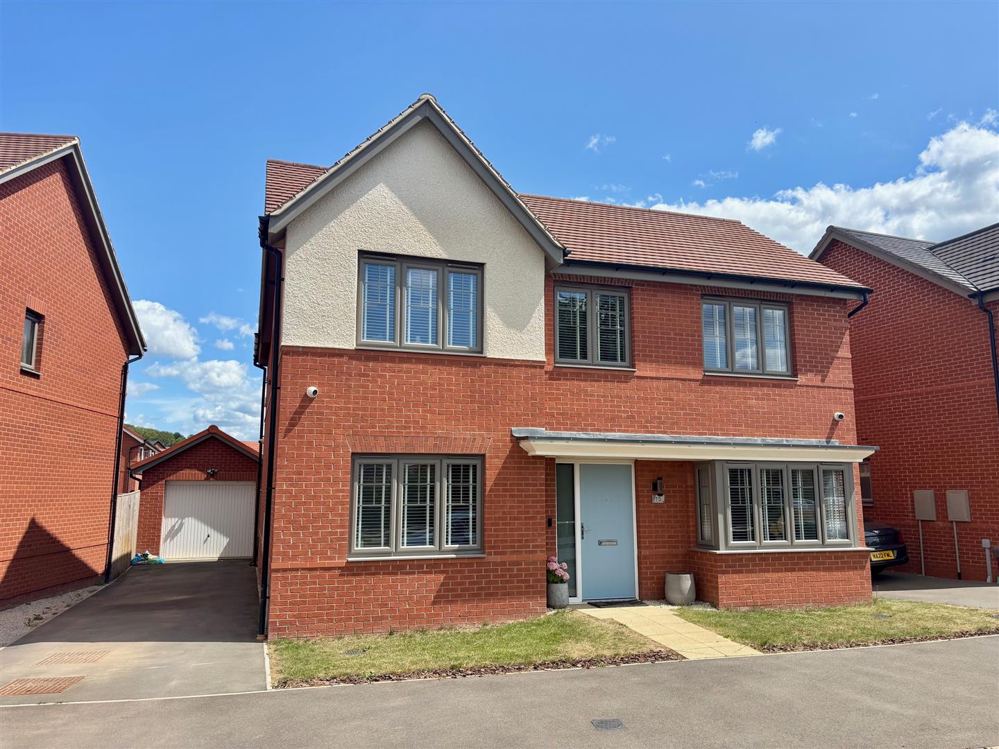 Henmore Crescent, Mickleover, Derby